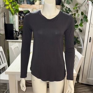 Old Navy long sleeve rayon crew neck t-shirt 
NWOT M